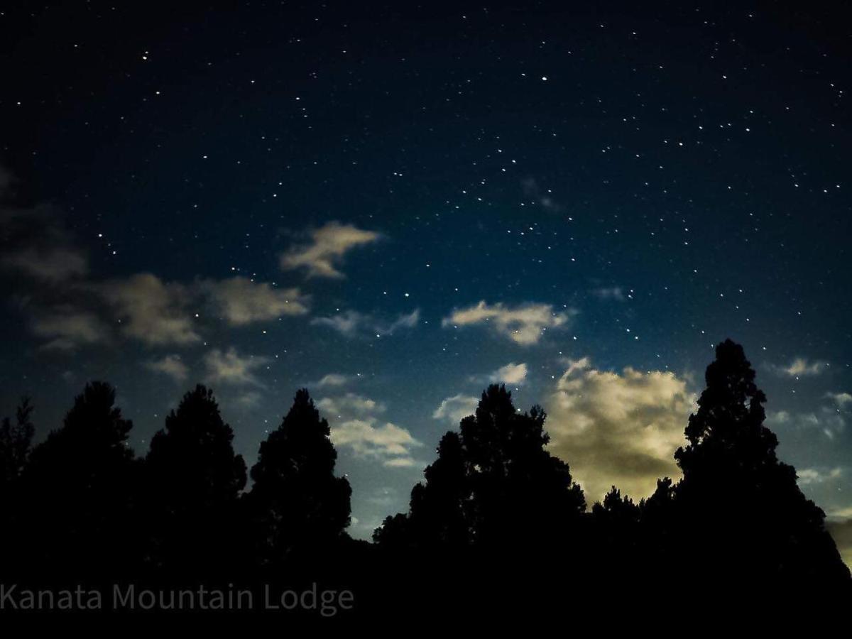 Kanata Mountain Lodge Kawanehon Экстерьер фото